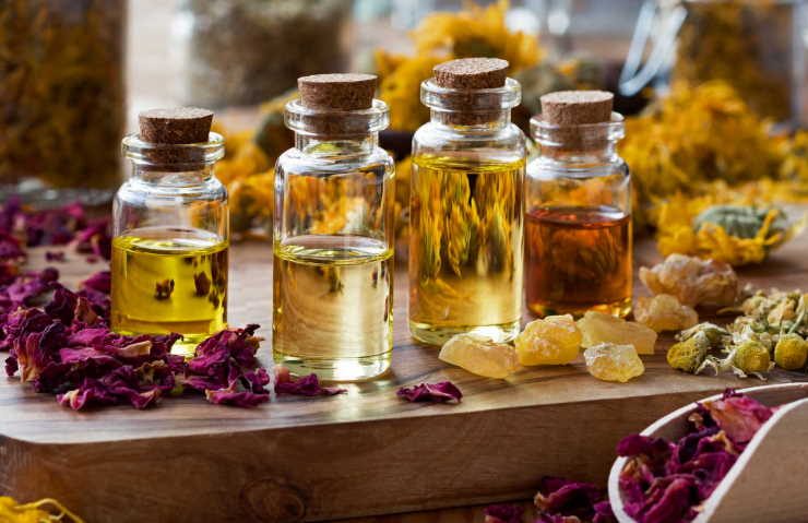 What is aromatherapy and its benefits?